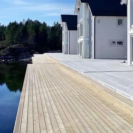 Sleeps 8 Wifi * Karvag
