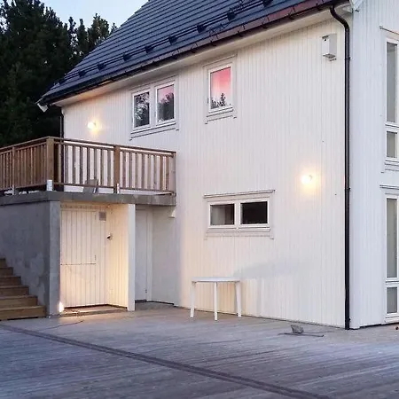 Sleeps 8 Wifi
